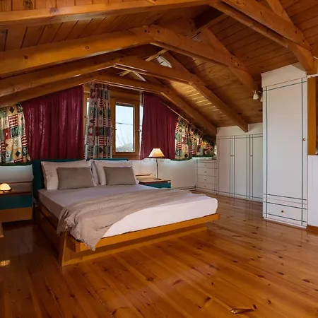 Ilenia's 3 Bedroom House With Private Pool Feriehus Laganas