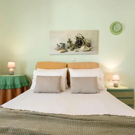 Ilenia's 3 Bedroom House With Private Pool Tatil Evi